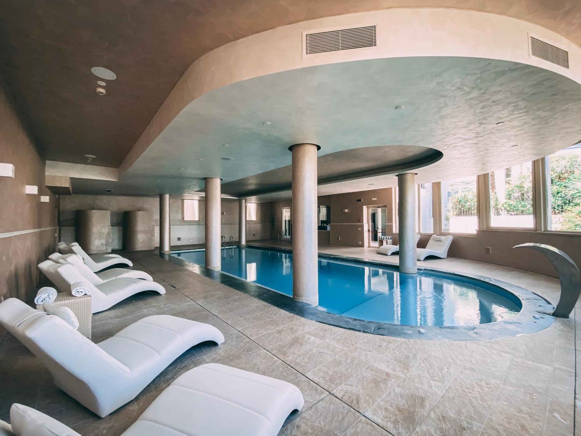 Monastero Resort & Spa Сояно-дель-Лаґо Екстер'єр фото